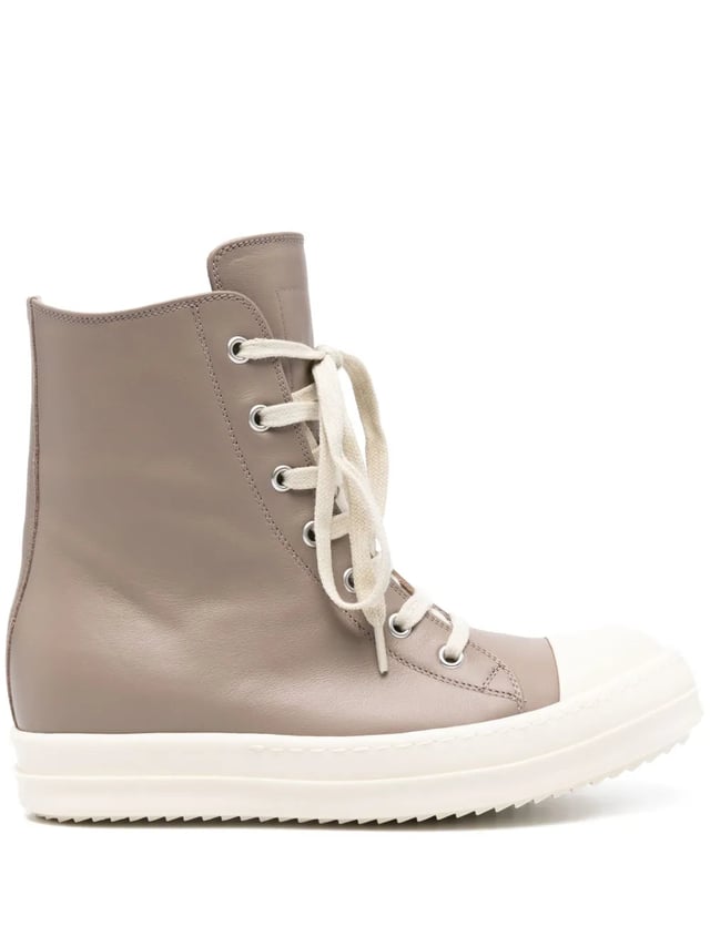 Sneakers in flesh/milk calfskin