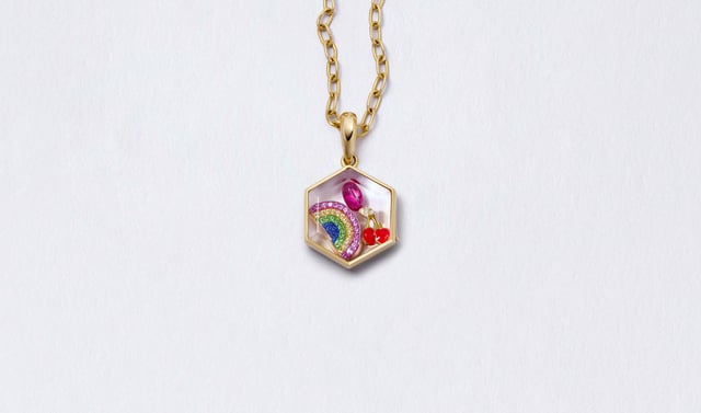 Honeycomb Gold Locket 14k
