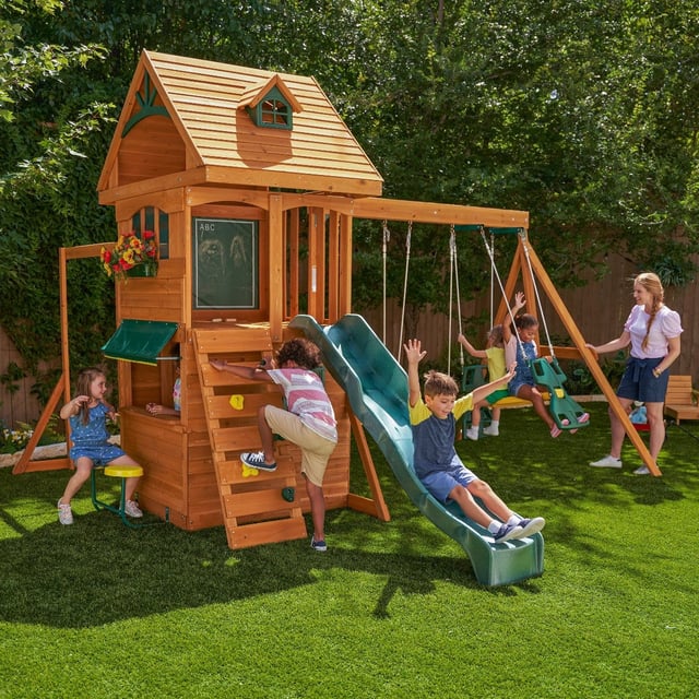 Ridgeview Deluxe Clubhouse Wooden Swing Set / Playset