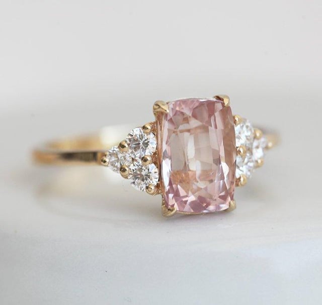 Rita Peach Sapphire Diamond Ring