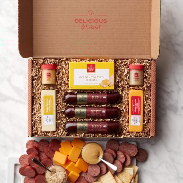 Hearty Bites Gift Box - 44.99 USD | Hickory Farms