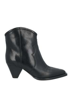 Ankle boot