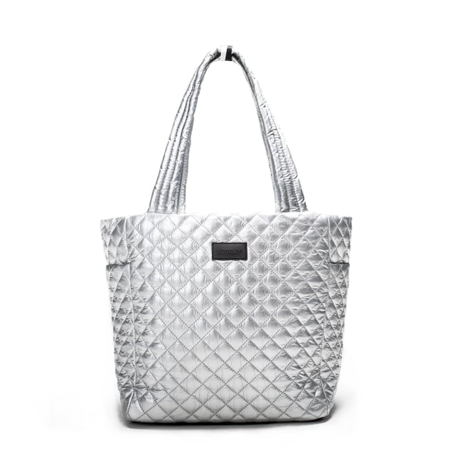 Naomi Tote