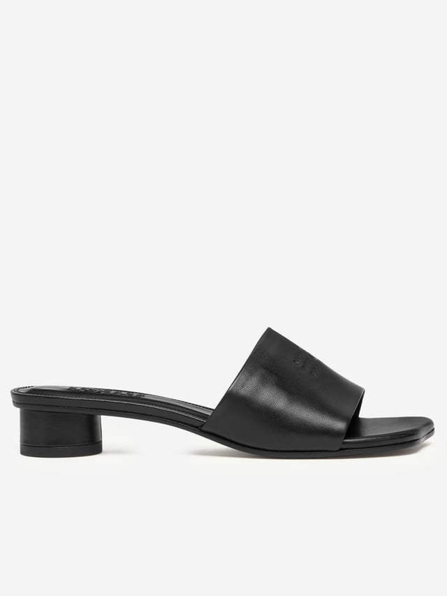 Black leather sandals with Numeric logo