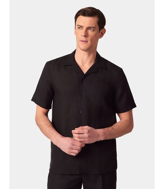 Slim Fit Black Shirt - Short Sleeve