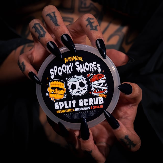 Spooky Smores Split Scrub