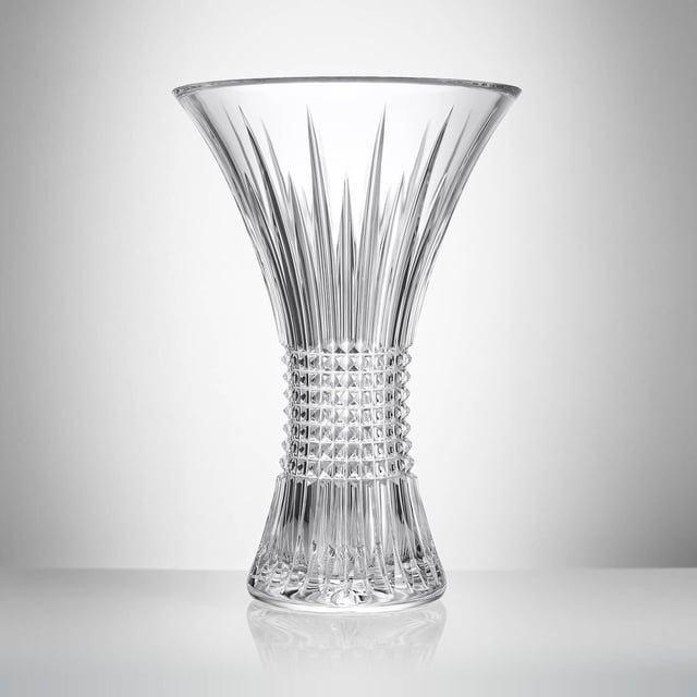 Lismore Diamond Vase, 14in