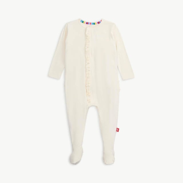 egret RightFit™ magnetic parent favorite footie with ruffles