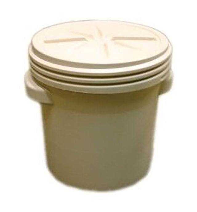 20 Gallon, Plastic Barrel Drum with Screw On Lid, Beige - 1650BEI