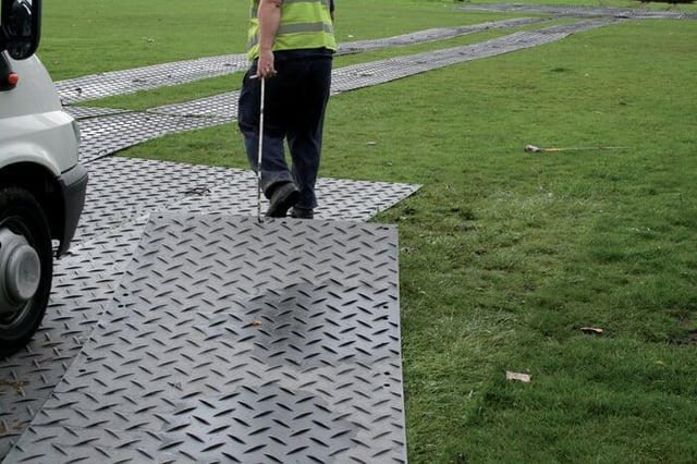 Ergonomic Handi-Hook for Ground Protection Mats -  AMHH