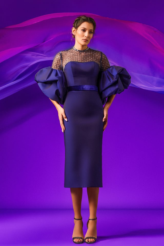 Puff sleeves midi dress