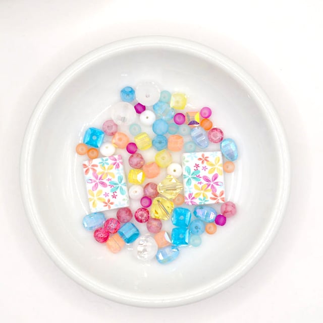 Designer Glass Bead Mix in Candy Coated Flowers