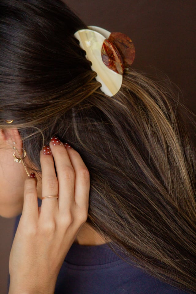 Acorn Claw Clip