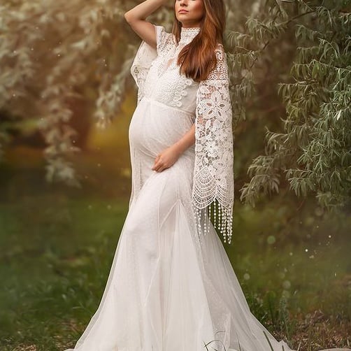 Maternity White Lace And Mesh Photoshoot Dress