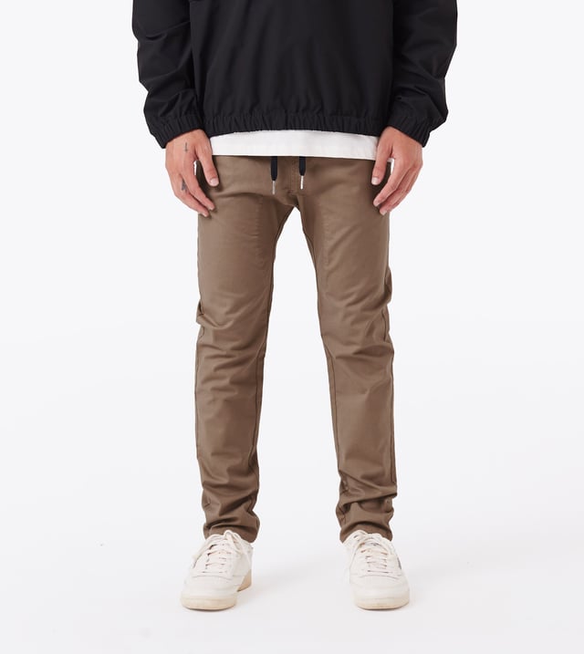Sureshot Chino Bronco