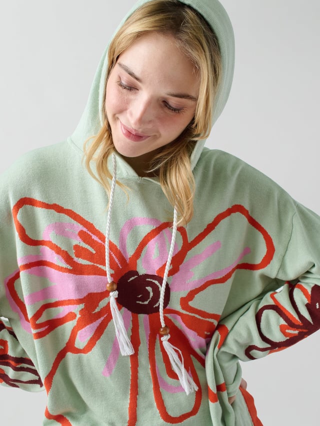 Reina Hoodie
