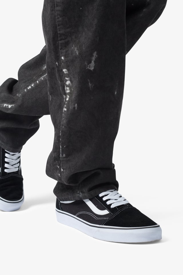 V377 Straight Denim | Washed Black
