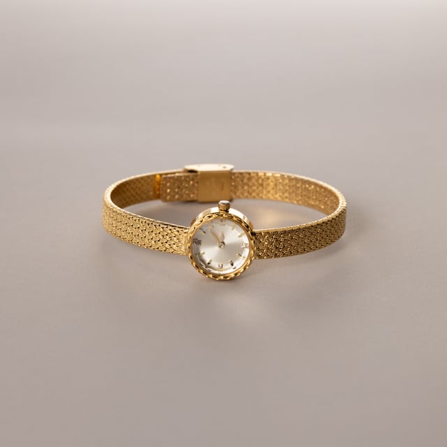 Round Braided Timepiece in 18K Gold