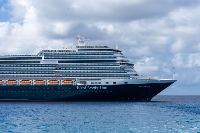 7 NT ST. MAARTEN USVI & PUERTO PLATA