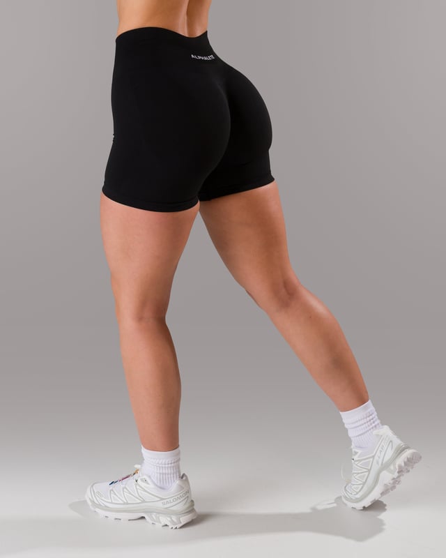 Pump Short - Black