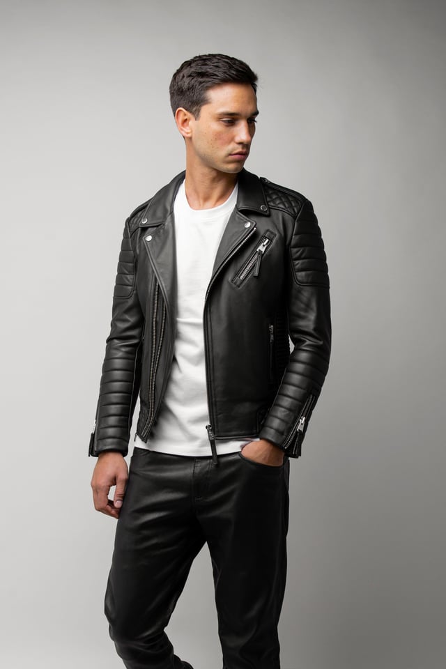Kay Michaels 3.0 Silver Hardware (Man)