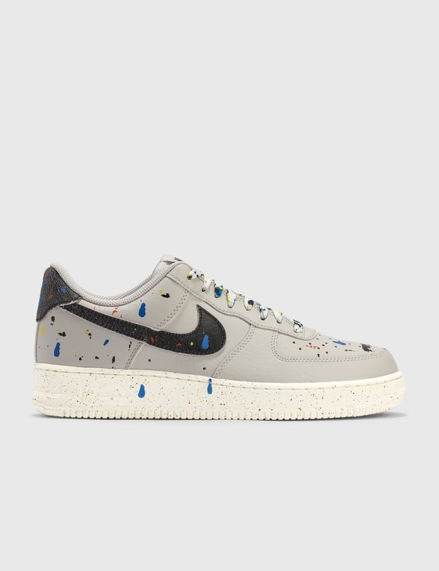 Nike - Nike Zoom Vomero 5 | HBX - Globally Curated Fashion and Lifestyle by Hypebeast