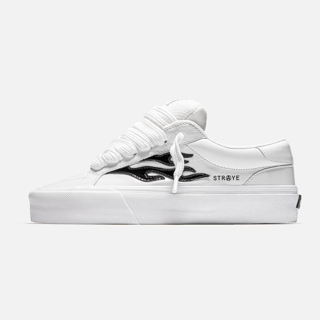 LOGAN PUFF - GLOSSY WHITE
