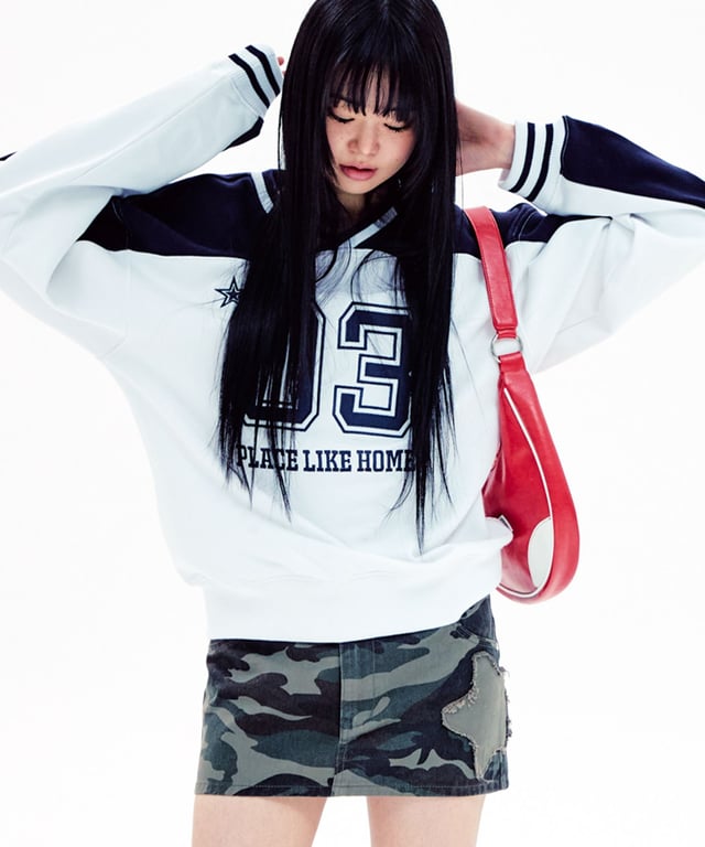 GRAPHIC TRACK JERSEY SWEAT SHIRTS WHITE