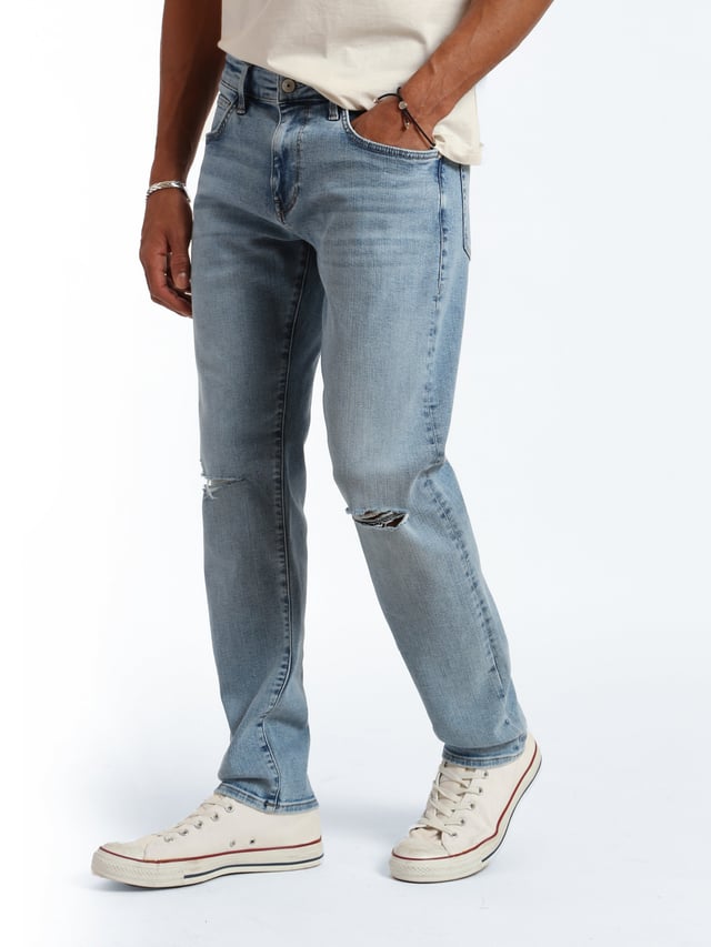Bedford Slim Leg Jeans in Light Ripped Brushed Denim