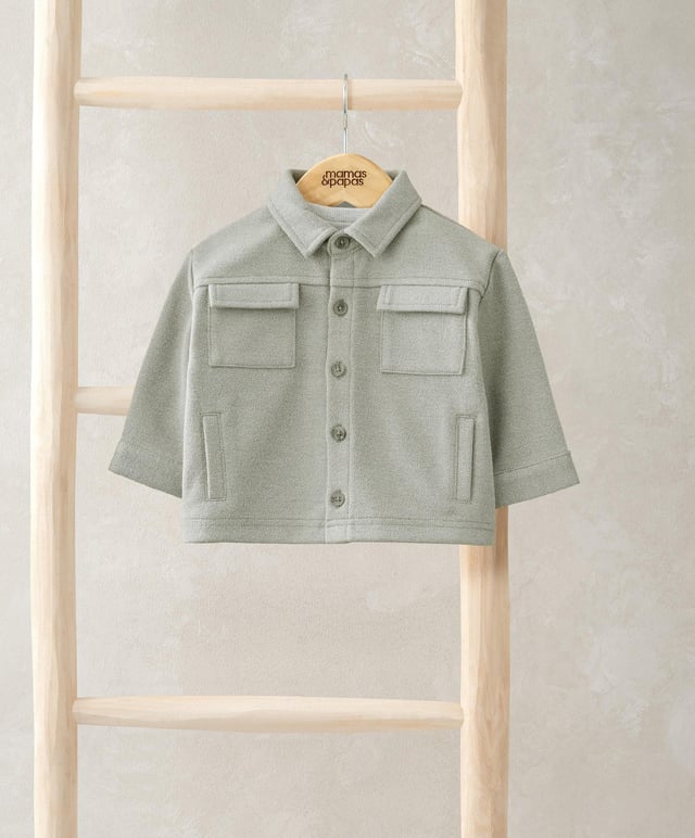 Shacket & T-Shirt Set