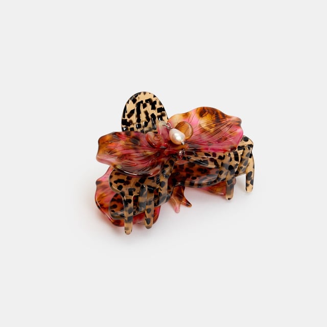 Orchid Claw in Cougar
