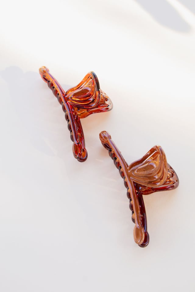 Intricate Loop Claw Clip