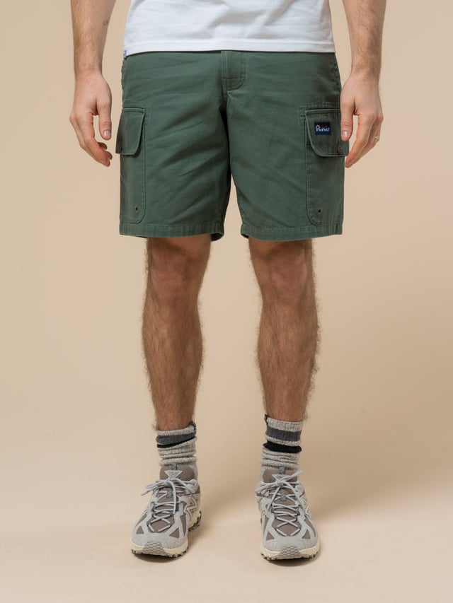 Penfield Mens Quincy Cargo Short in Dark Forest
