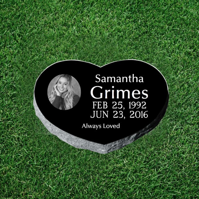 Forever Heart Black Single Granite marker 16x16