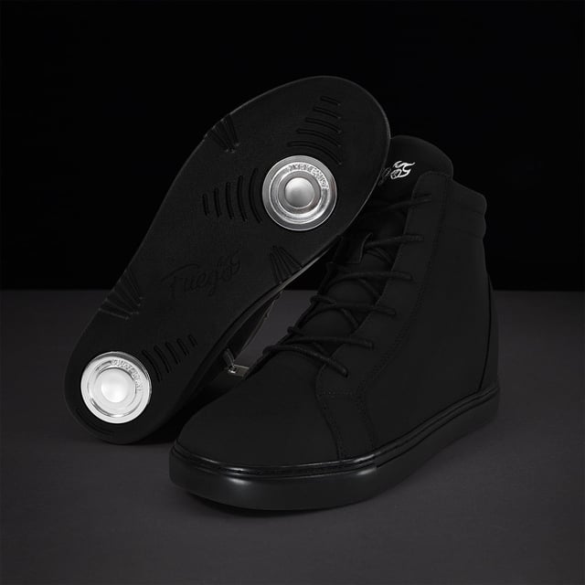 All-black | Wedge