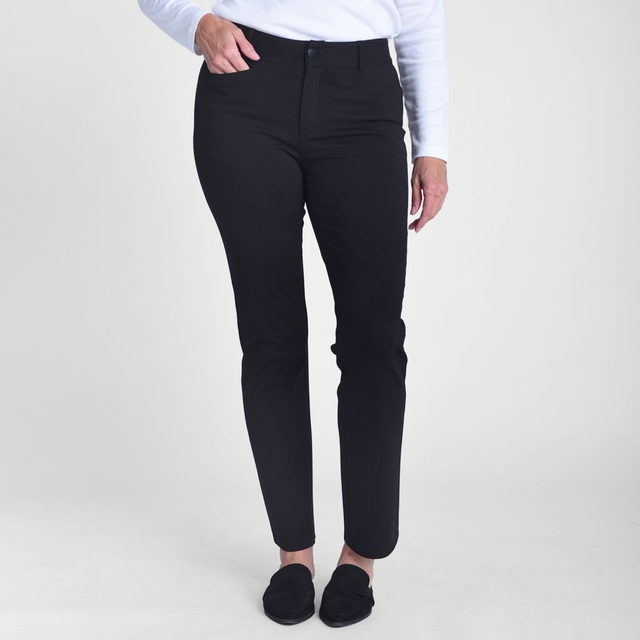 Signature Slimming Ponte Pant
