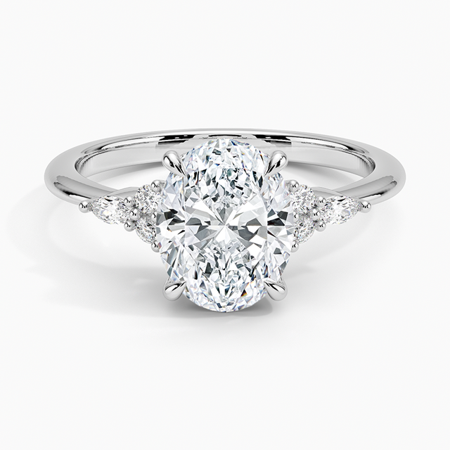 18K White Gold Nadia Diamond Ring