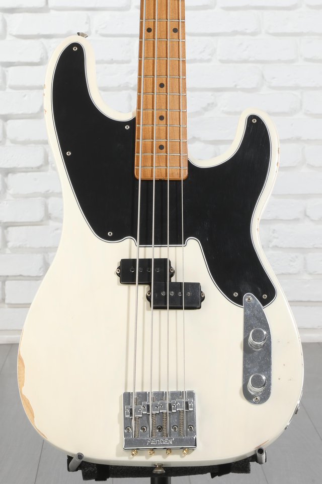 Fender Mike Dirnt Road Worn Precision Bass - White Blonde with Maple Fingerboard