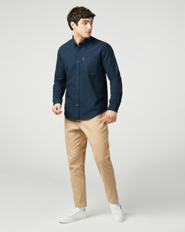 Long Sleeve Signature Oxford Shirt in Dark Navy