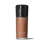 Studio Radiance Serum-Powered™ Foundation