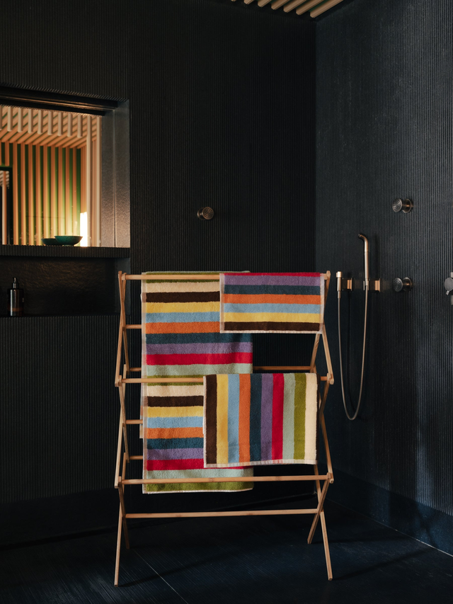 Hummingbird Stripe Towels