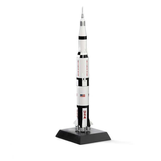 Boeing Saturn V with Apollo Capsule Wood 1:200 Model