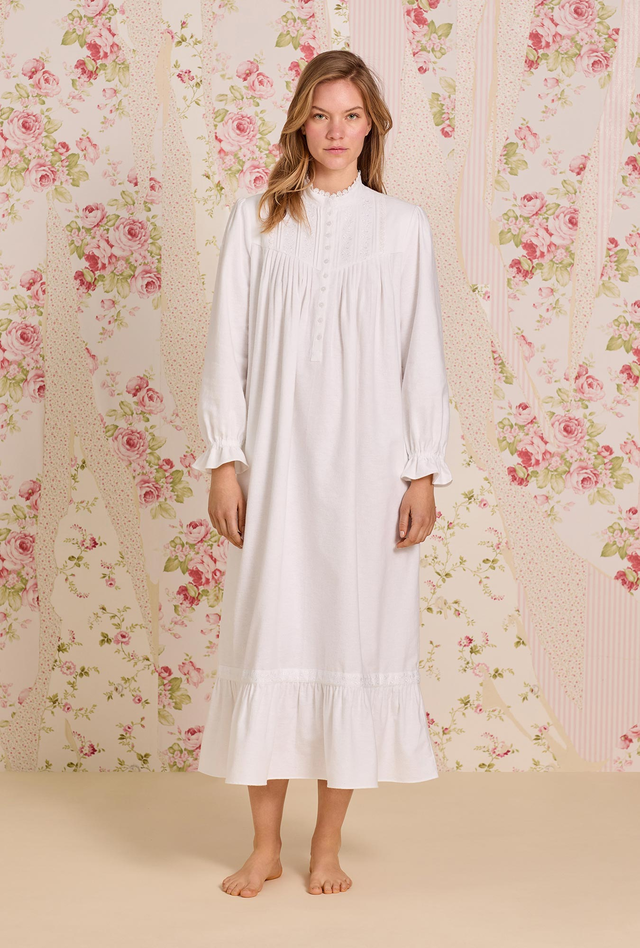 Iconic White Heritage Cotton Flannel Embroidery Highneck Long Nightgown