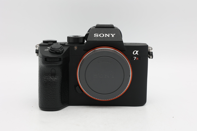 Used Sony A7R III (VG)