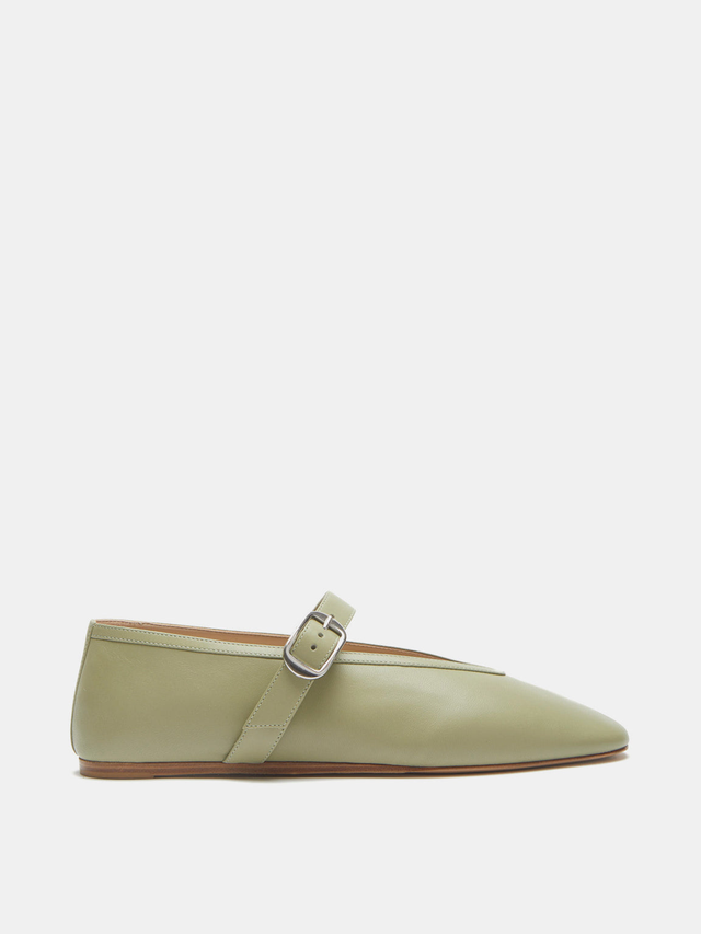 Stella Slipper / Pistachio Leather