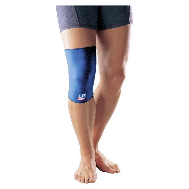 Buy LP Neoprene Closed Knee Support - Medium | Athletic supports | Argos