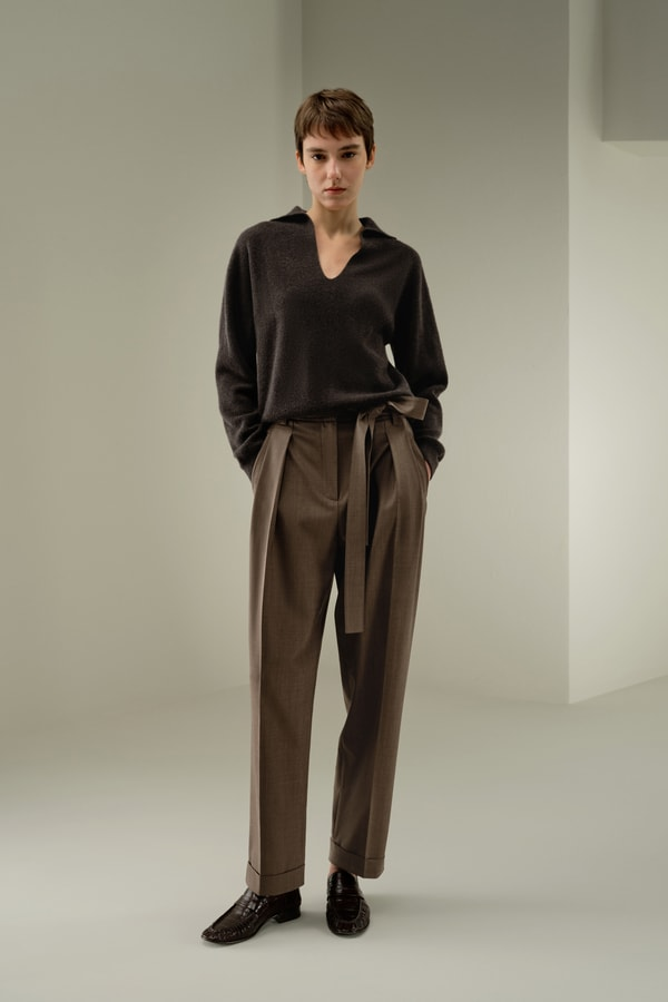 Front-Pleated Silk-Wool Barrel Pants