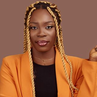 Empowering You with Tailored Strategies for Success in Business English, Conversational English, and Exam Preparation (☑ IELTS, ☑ TOEFL, ☑ TOEIC). Master English with Top-Notch Tutoring: Transform Your Skills Today!