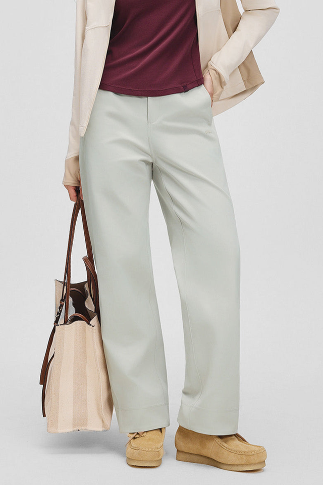 WrinkleAway – Women’s Wrinkle-Free Straight-Leg Pants