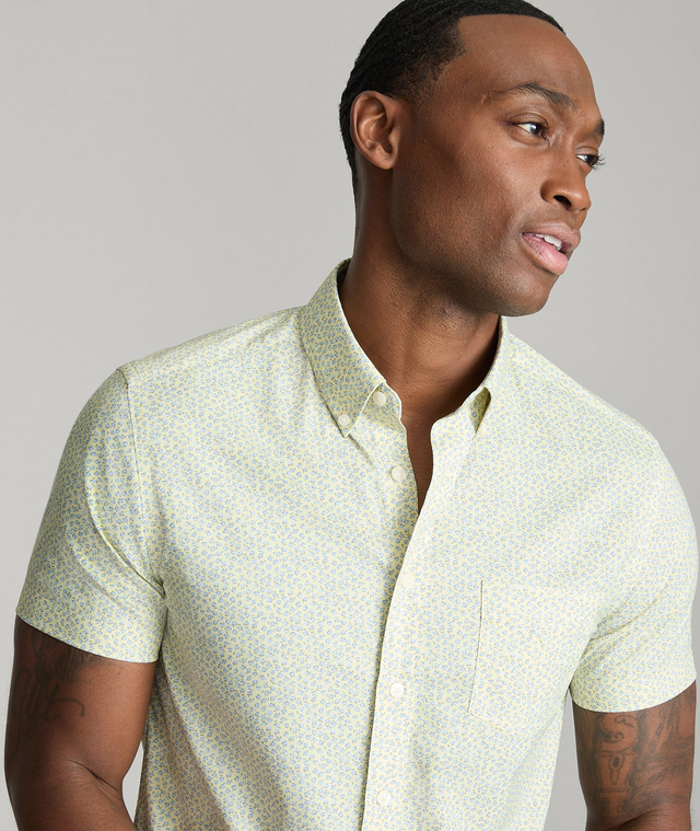 Performance Short-Sleeve Shirt With Pocket